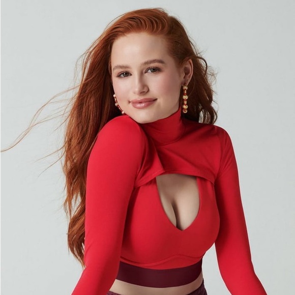 Fabletics All Day Every Day Sports Bra in red/maroon/blue, size large. - Picture 3 of 9